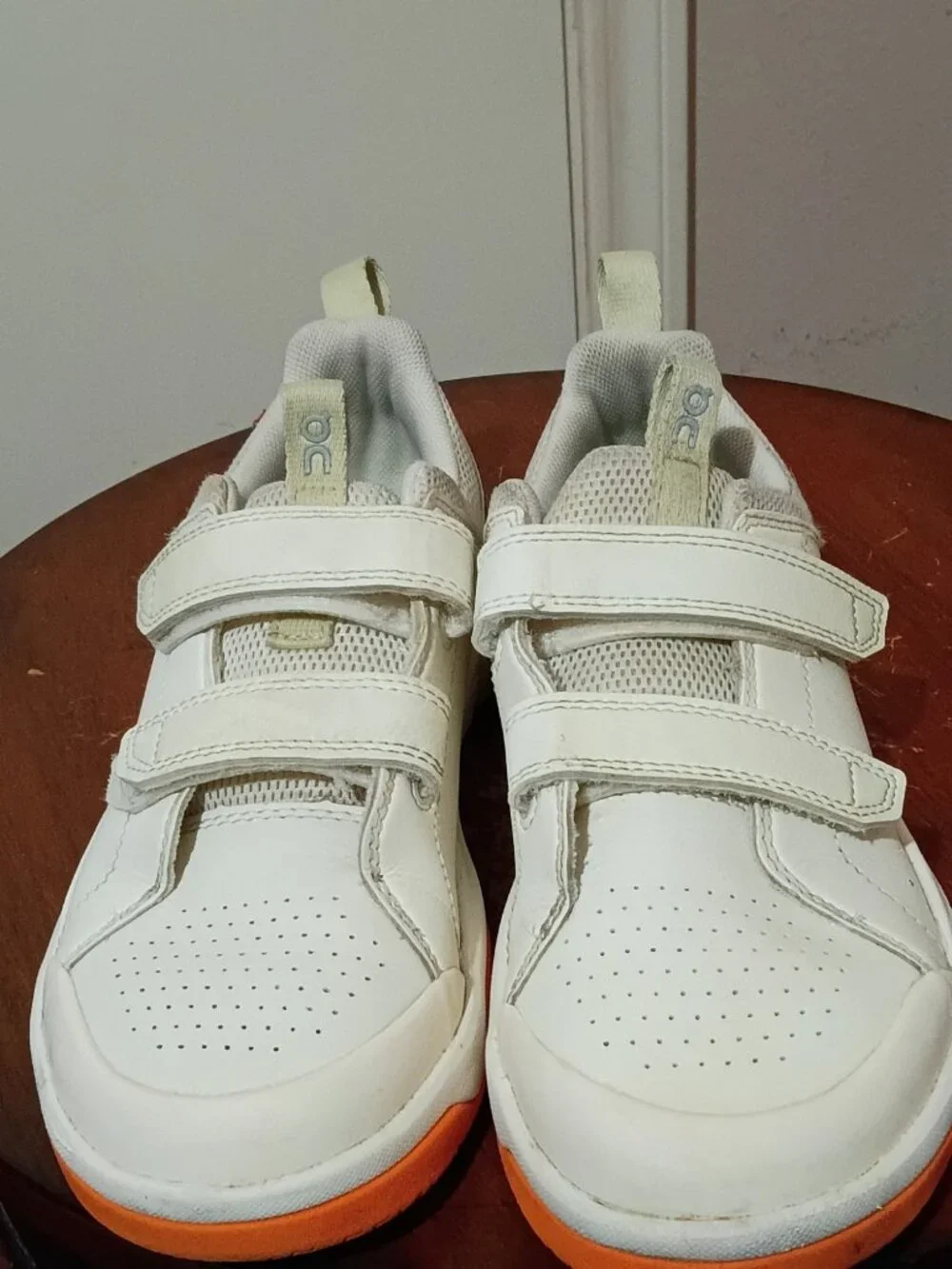 On THE ROGER Kids Ivory Orange Shoes Hook and Loop Kids Size K3